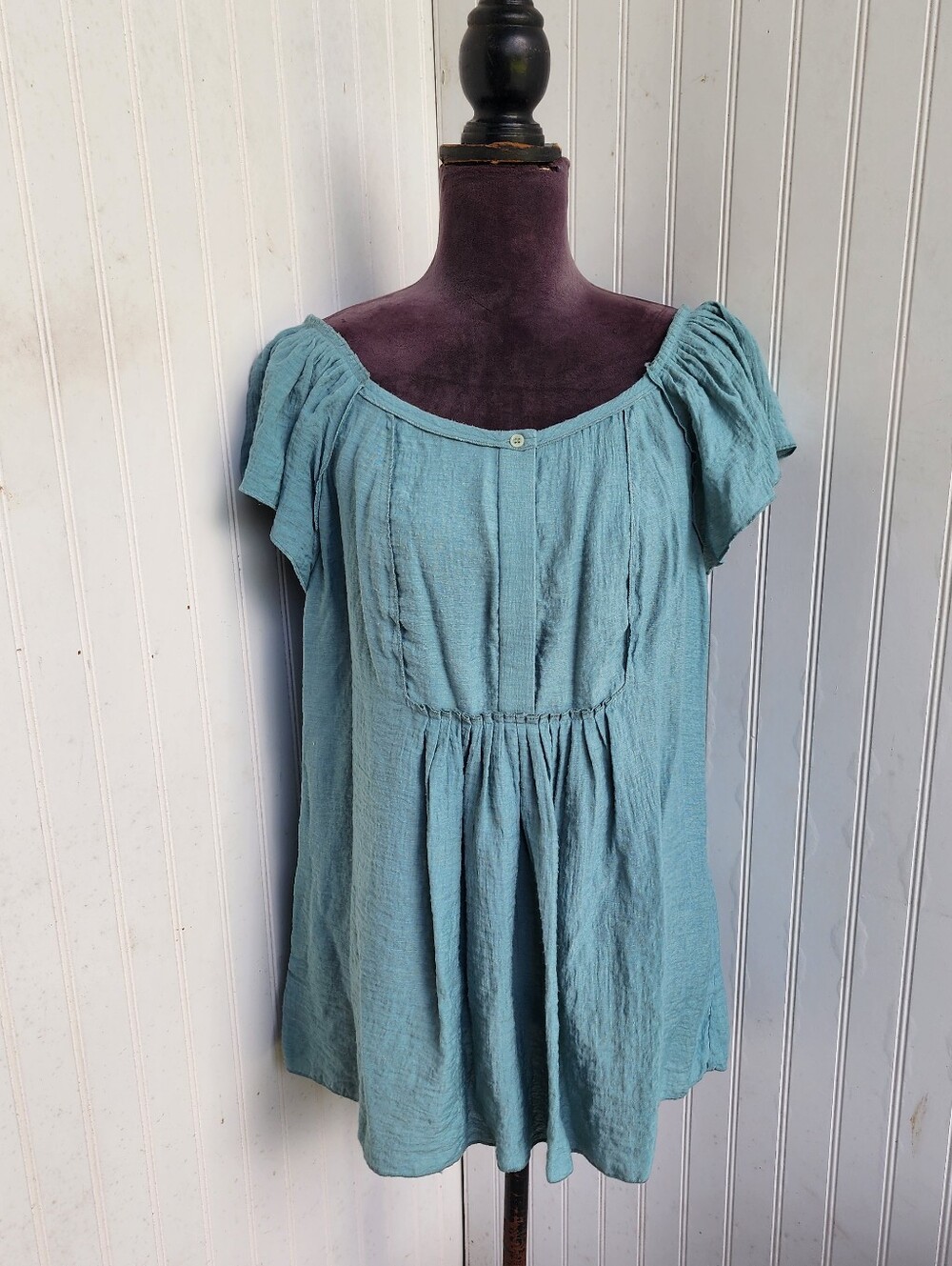 BCBG MAXAZRIA Light Teal Women’s Sheer Flutter Sleeve Flowy Top Rayon Nylon L